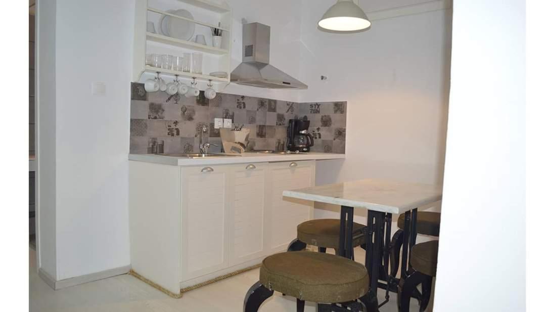 Amelia Apartments Kallithea  外观 照片