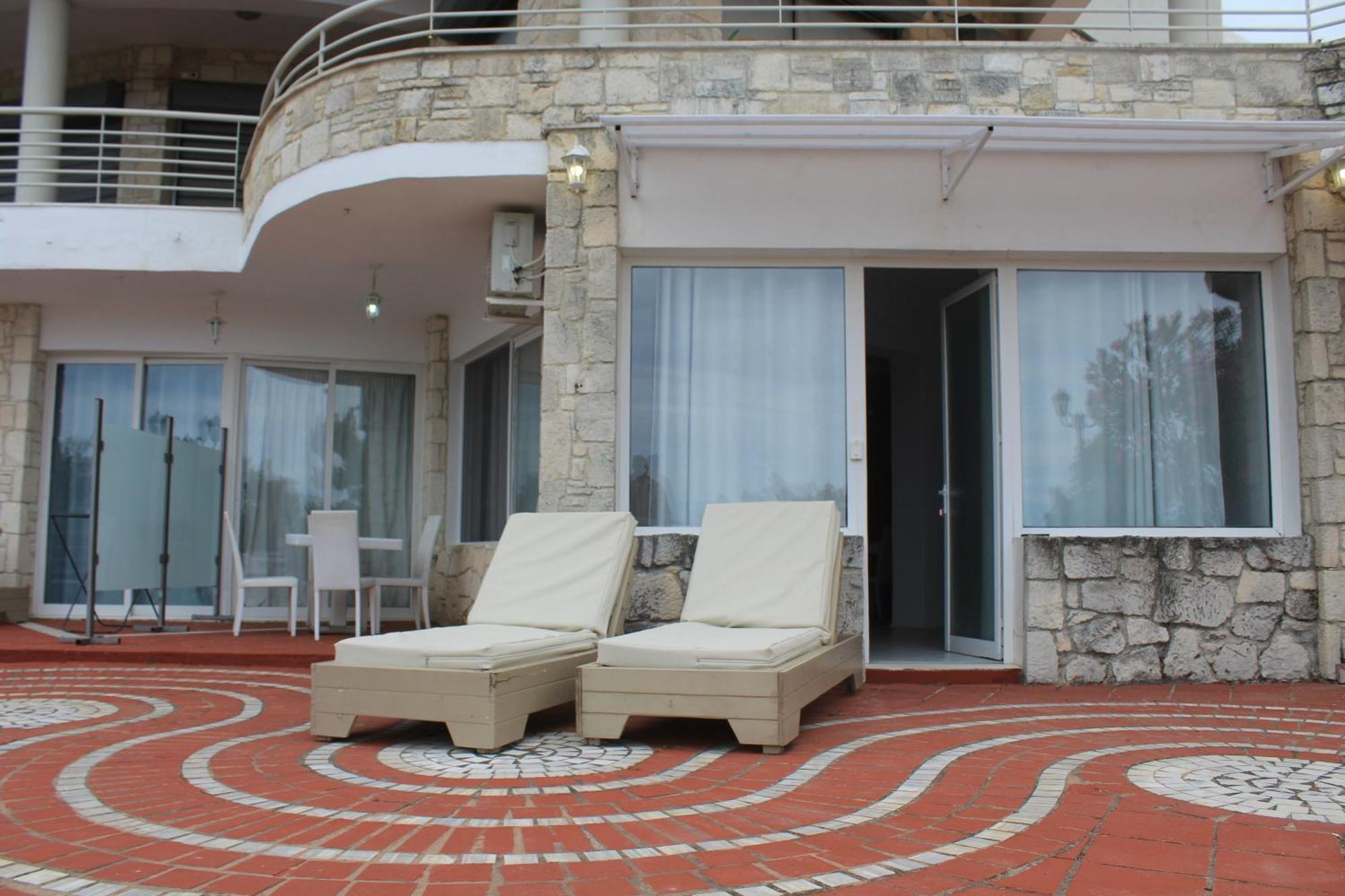 Amelia Apartments Kallithea  客房 照片